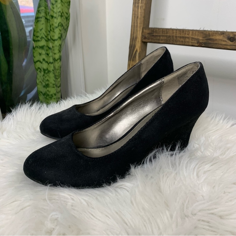 Dexter Black Suede Heeled Wedges